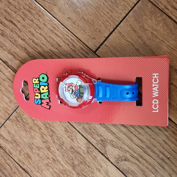 NEW Super Mario LCD Watch - Picture 3 of 4